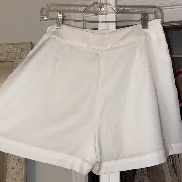 Skort - Picture 3 of 3